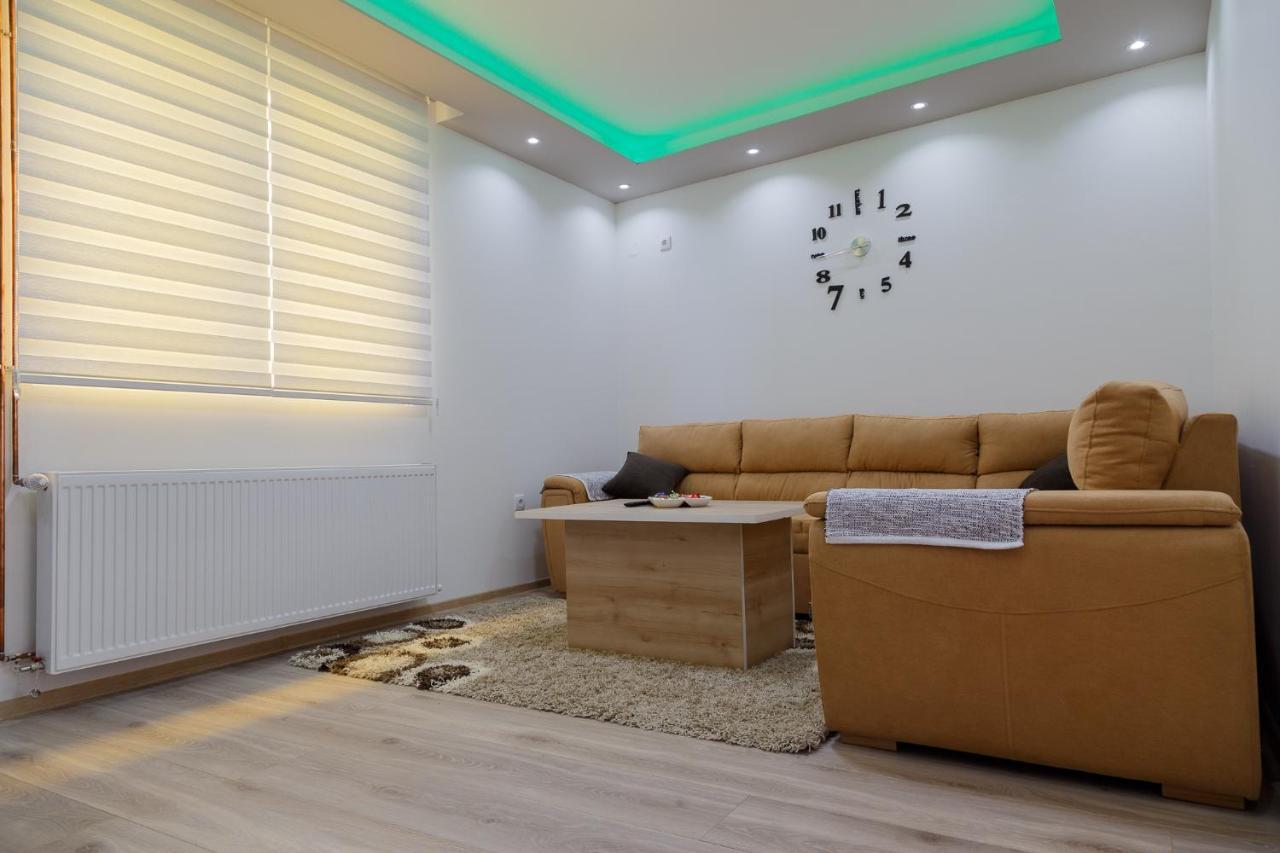 Apartman'S Ana Pale-Oc Jahorina Екстер'єр фото